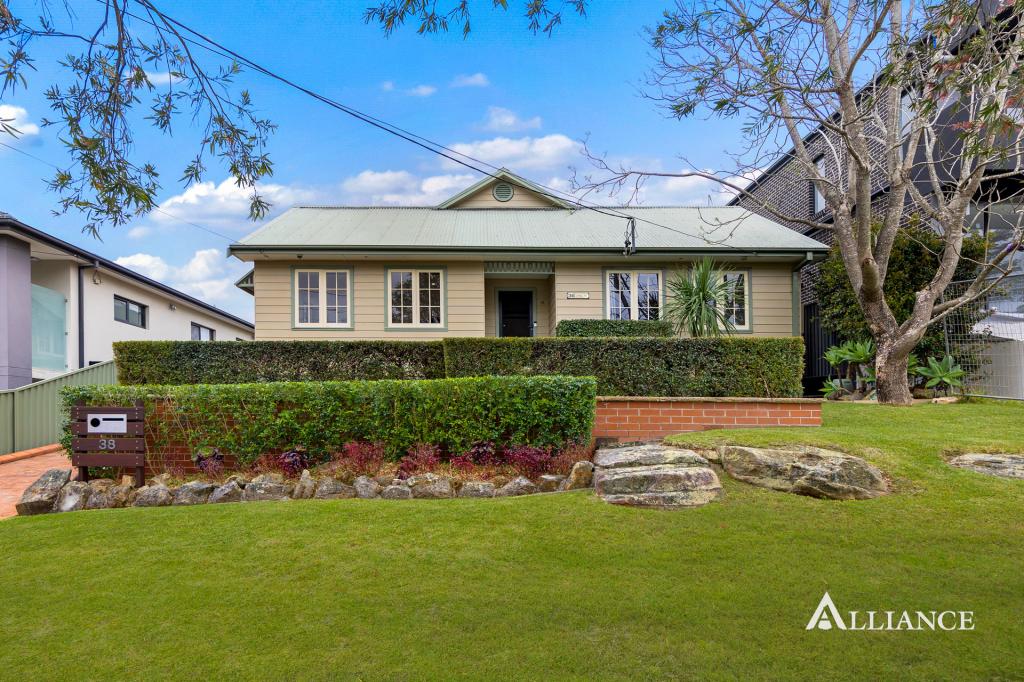 38 Doris St, Picnic Point, NSW 2213