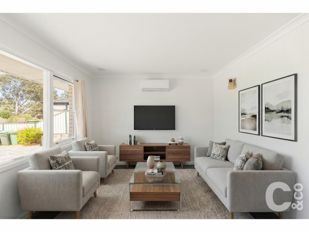 56 Adamson Rd, Parmelia, WA 6167