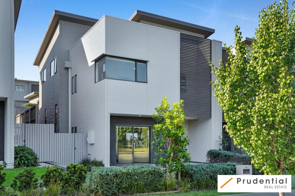 6 LAMBERT ST, GLEDSWOOD HILLS, NSW 2557