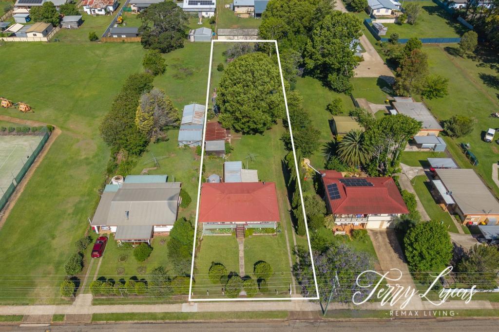 53 Hart St, Blackbutt, QLD 4314