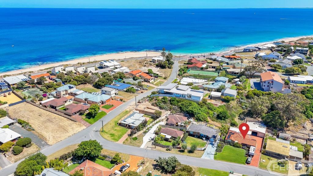 5 Murray Cres, Halls Head, WA 6210