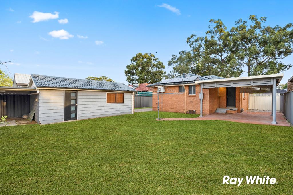 74 Tallagandra Dr, Quakers Hill, NSW 2763