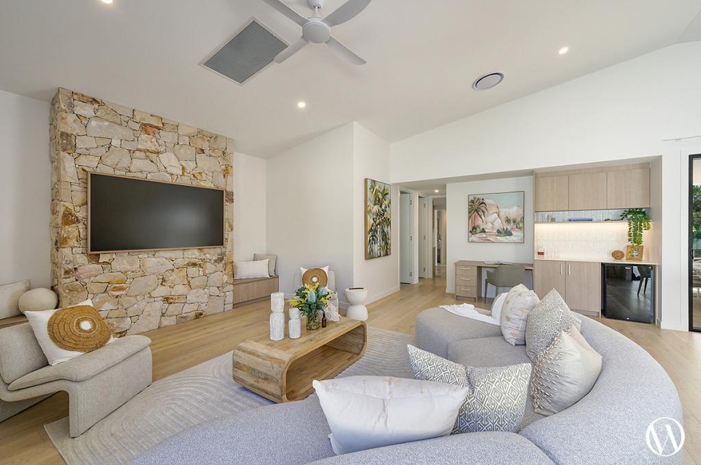 26 Sleepy Hollow Dr, Noosa Heads, QLD 4567
