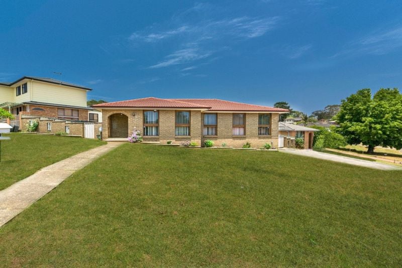 6 Elouera Cres, Woodbine, NSW 2560