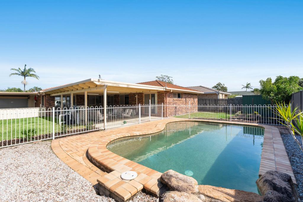 17 Duck St, Birkdale, QLD 4159