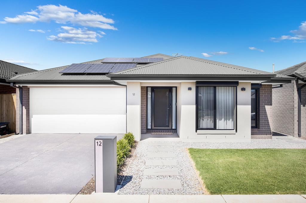 12 TWEED ST, LARA, VIC 3212