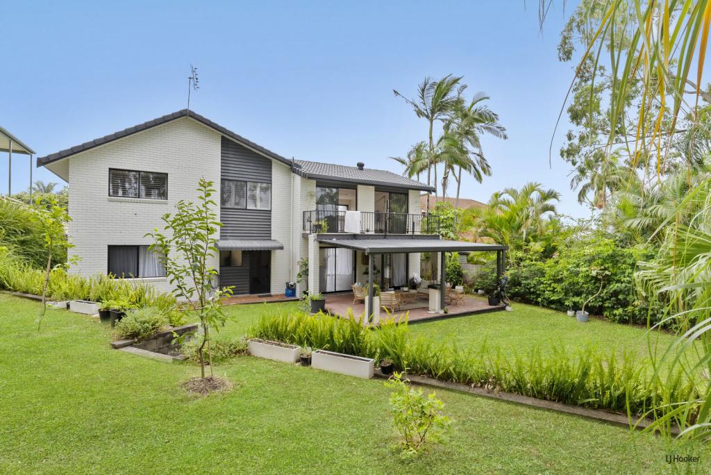 39 Darnel St, Elanora, QLD 4221