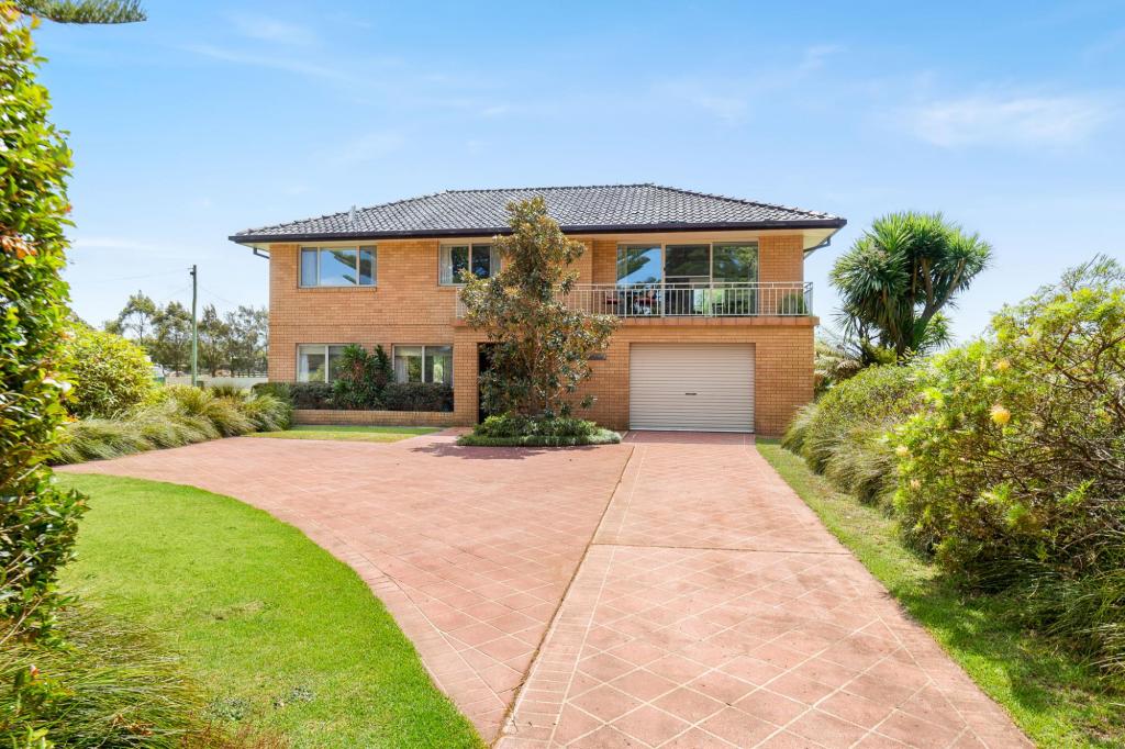 20 North Head Dr, Moruya, NSW 2537