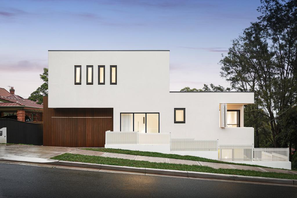 28 GOODCHAP RD, CHATSWOOD, NSW 2067