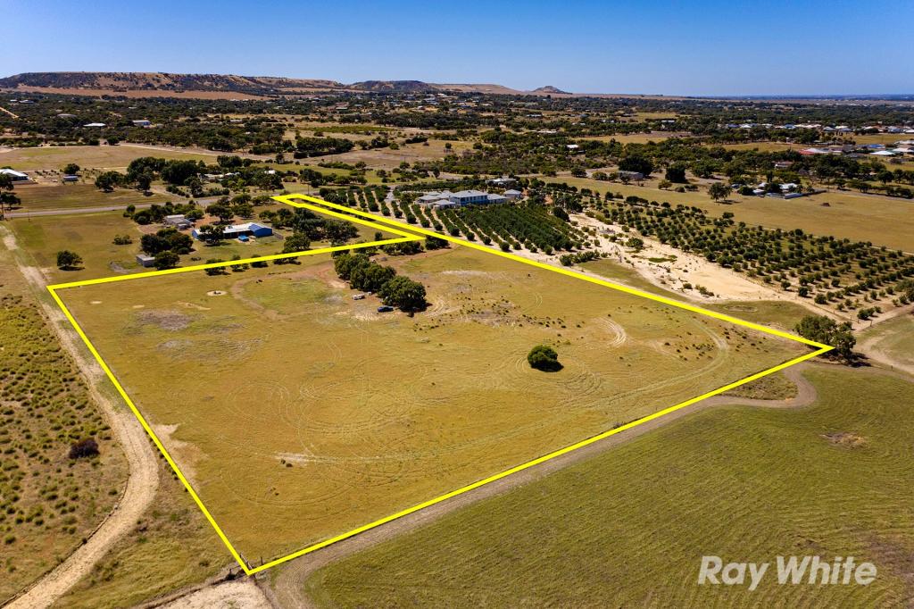 129 Sutcliffe Rd, Waggrakine, WA 6530