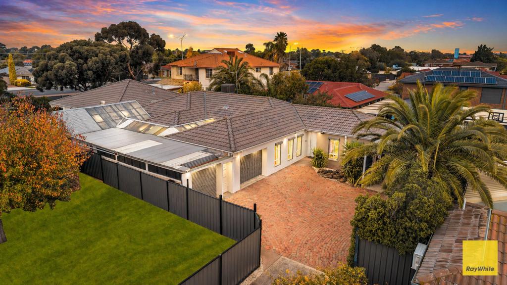 17 Sovereign Rtt, Hoppers Crossing, VIC 3029