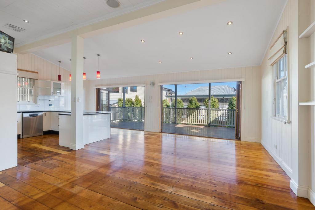 33 Salstone St, Kangaroo Point, QLD 4169