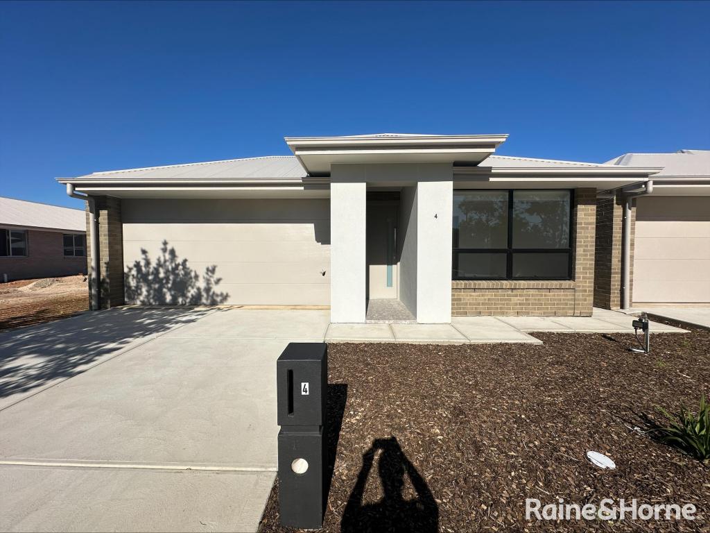 4/4 Angle Vale Rd, Angle Vale, SA 5117