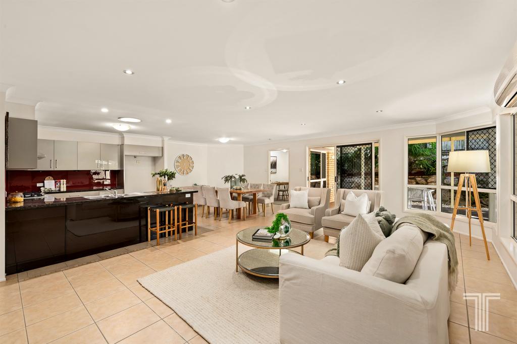 37 Appleton St, Carindale, QLD 4152