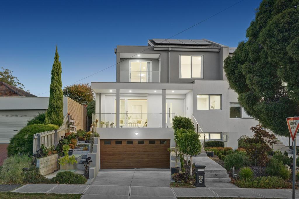 12a Rosamond Cres, Doncaster East, VIC 3109