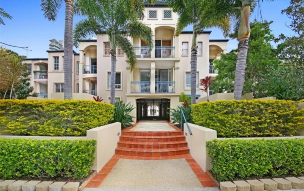 19/38 Woodroffe Ave, Main Beach, QLD 4217