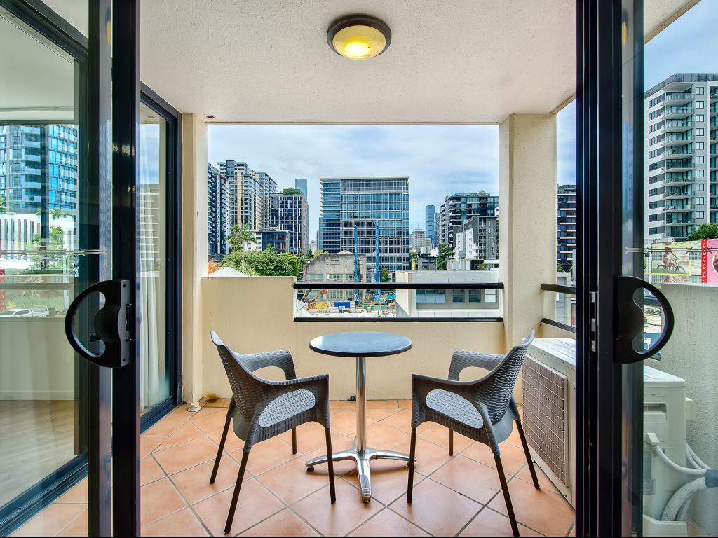 321/5 Edmondstone St, South Brisbane, QLD 4101