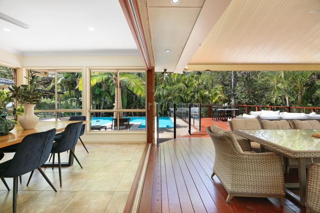 122-124 Gardenia Dr, Bonogin, QLD 4213