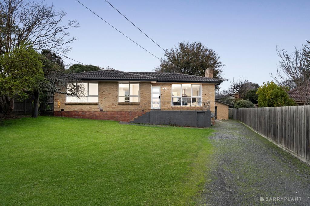 5 Wilde Ct, Mooroolbark, VIC 3138