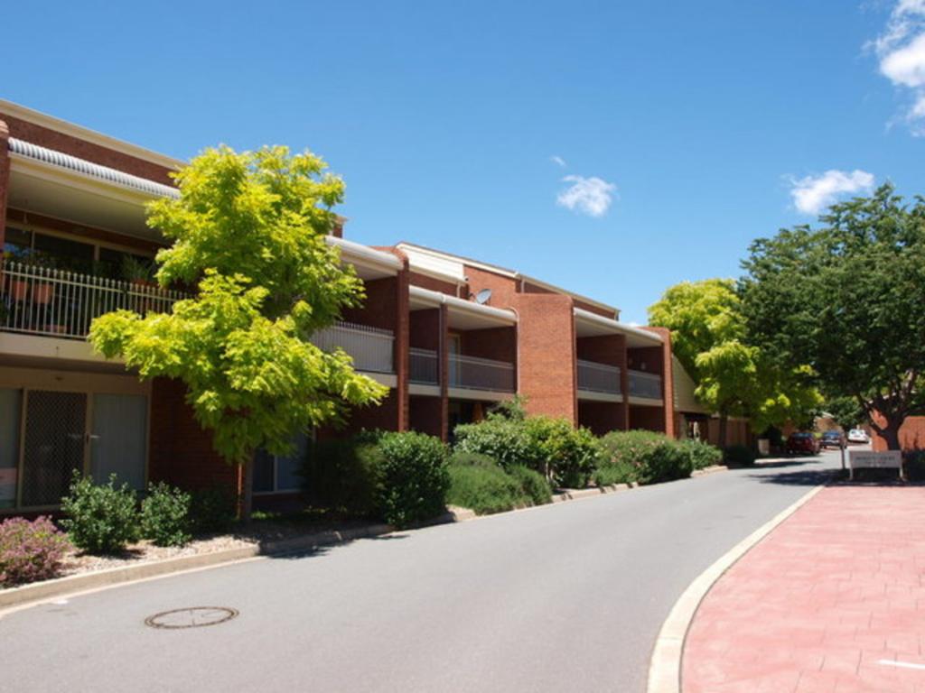14/12 Albermarle Place 'Avalon Ct, Phillip, ACT 2606