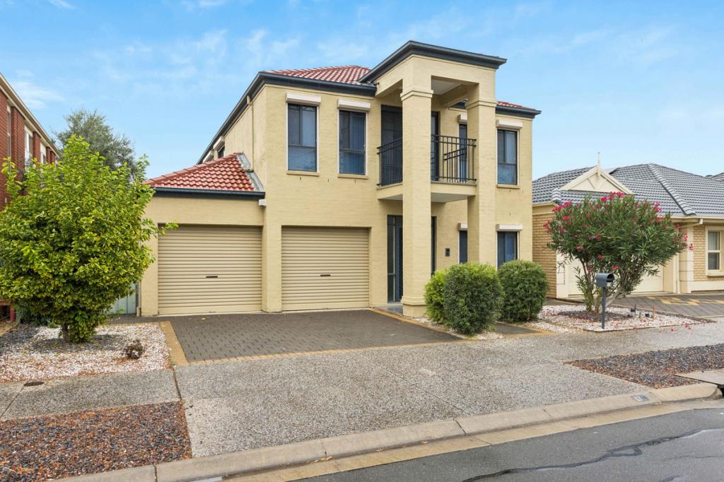 13 Lord Howe Cres, Mawson Lakes, SA 5095