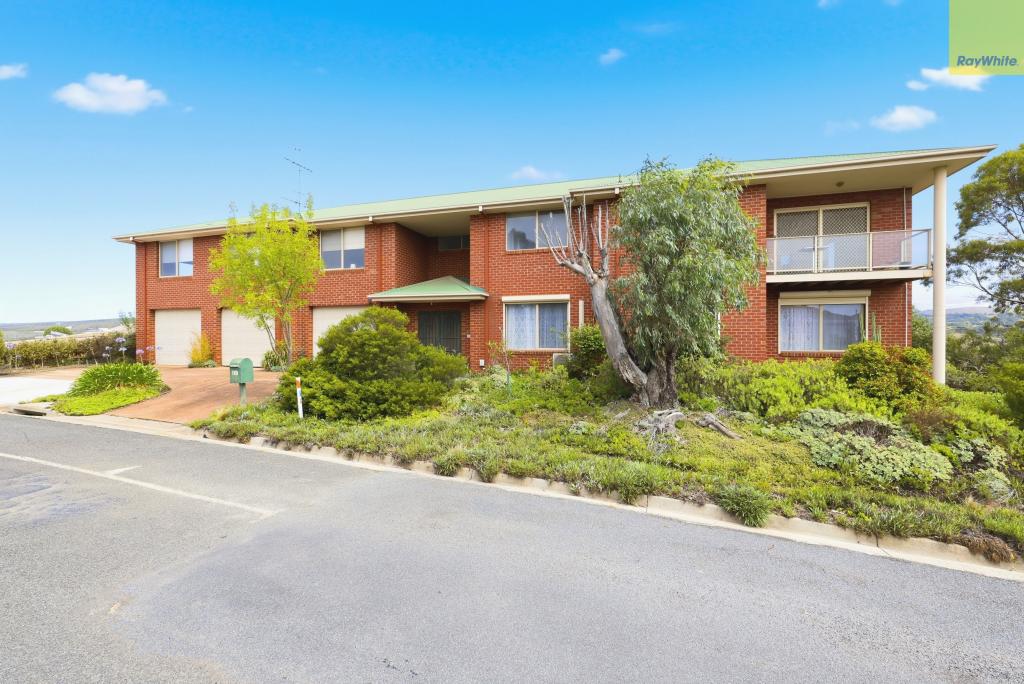 119 UNDERBANK BVD, BACCHUS MARSH, VIC 3340