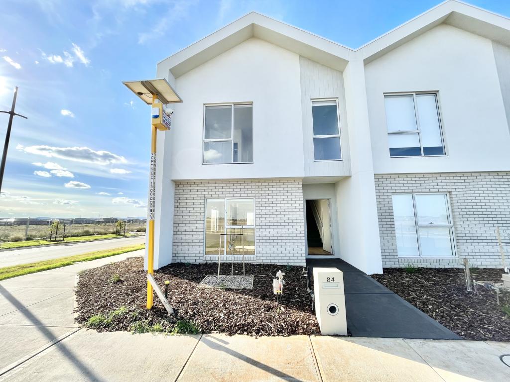 84 Morningside Dr, Thornhill Park, VIC 3335