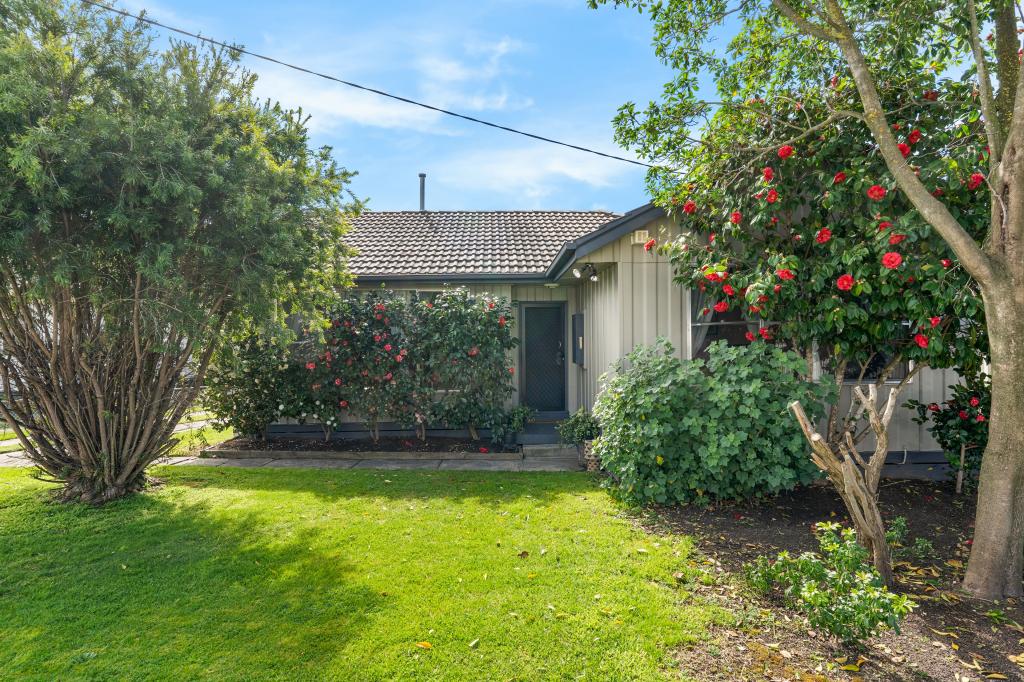4 Mccormack Cres, Seymour, VIC 3660