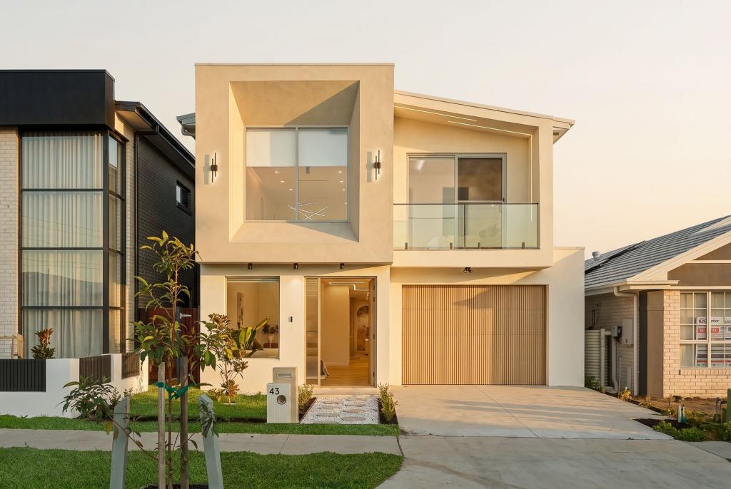 43 Ferruccio St, Oran Park, NSW 2570