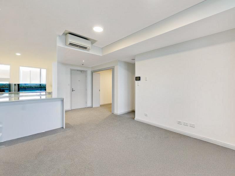 502/57 Hill Rd, Wentworth Point, NSW 2127