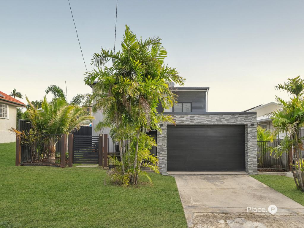 31 Pearl St, Scarborough, QLD 4020
