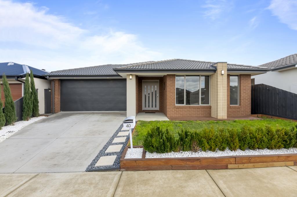 40 Dante Cres, Bonshaw, VIC 3352