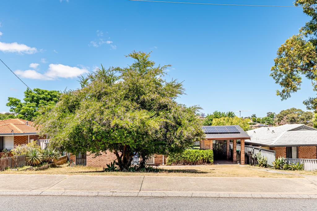 12 Morrit Way, Parmelia, WA 6167