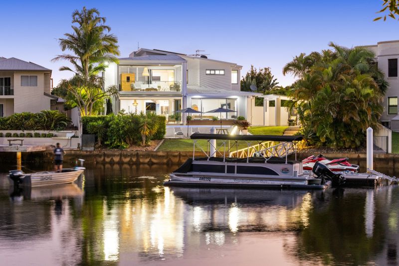 12 Quayline Cl, Pelican Waters, QLD 4551