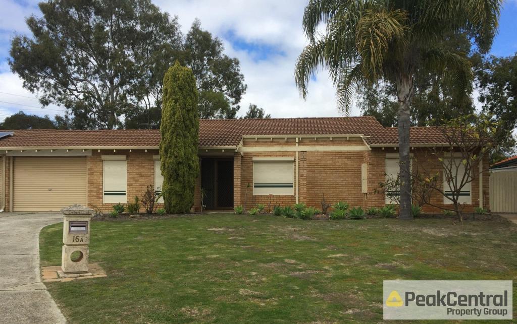 15a Sunshine Pl, Bibra Lake, WA 6163