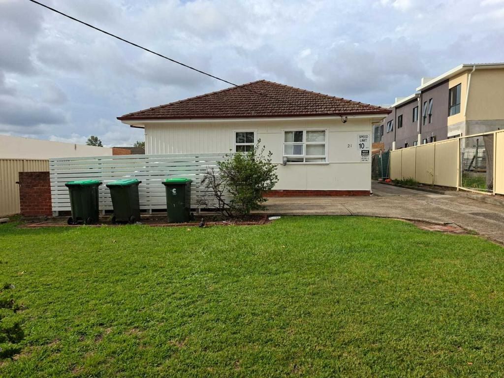 2/21 St Johns Rd, Auburn, NSW 2144