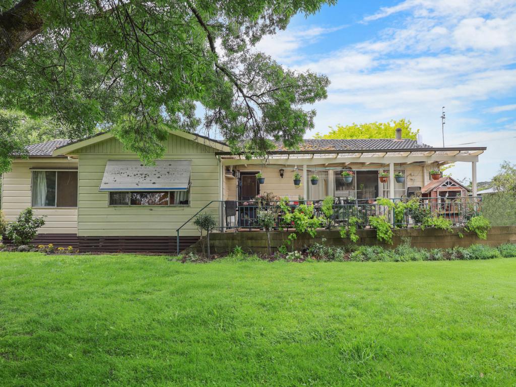 150 Vaggs Rd, Boorcan, VIC 3265