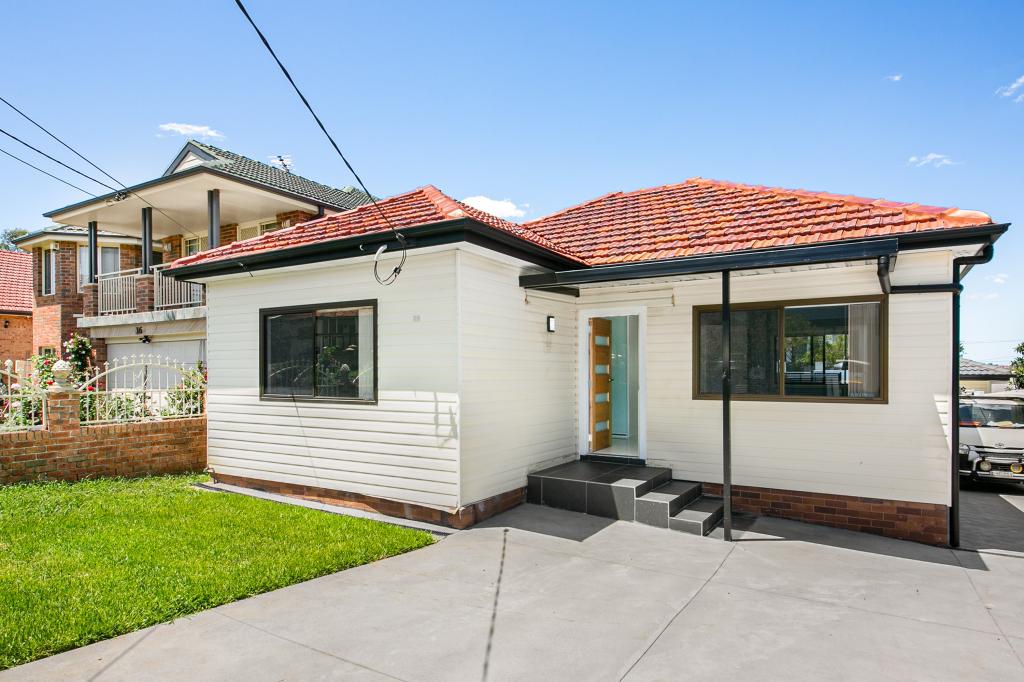 18 Bangor St, Guildford, NSW 2161