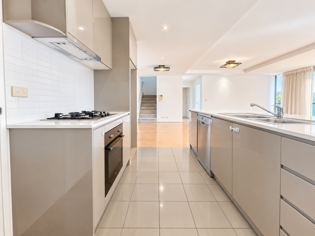 201/215-217 Waterloo Rd, Marsfield, NSW 2122