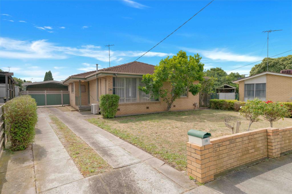 19 Benambra St, Corio, VIC 3214