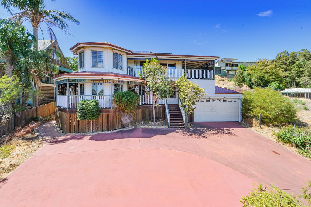 38 Carrick Rd, Mount Richon, WA 6112