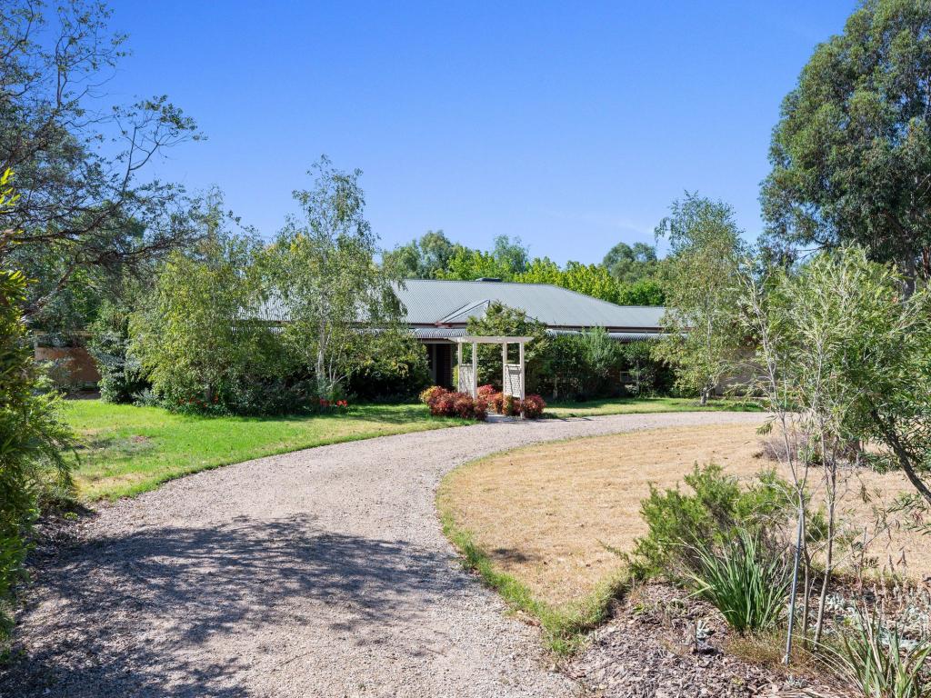 106 Grant Dr, Benalla, VIC 3672