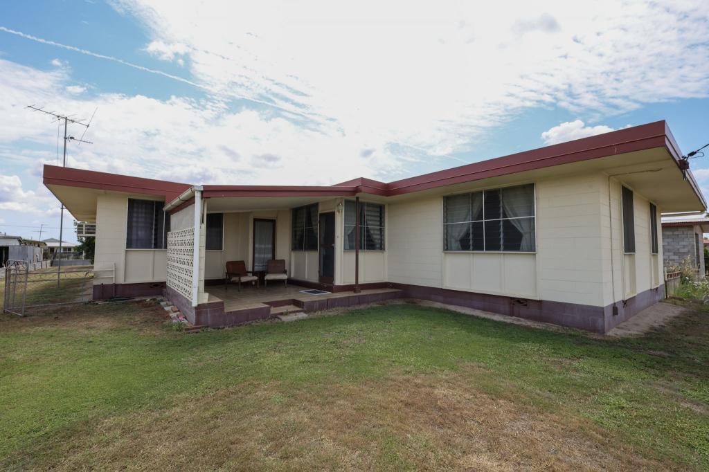 33 Thirteenth Ave, Home Hill, QLD 4806