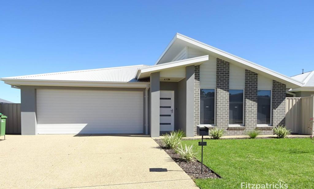 1/9 Cunjegong Loop, Gobbagombalin, NSW 2650