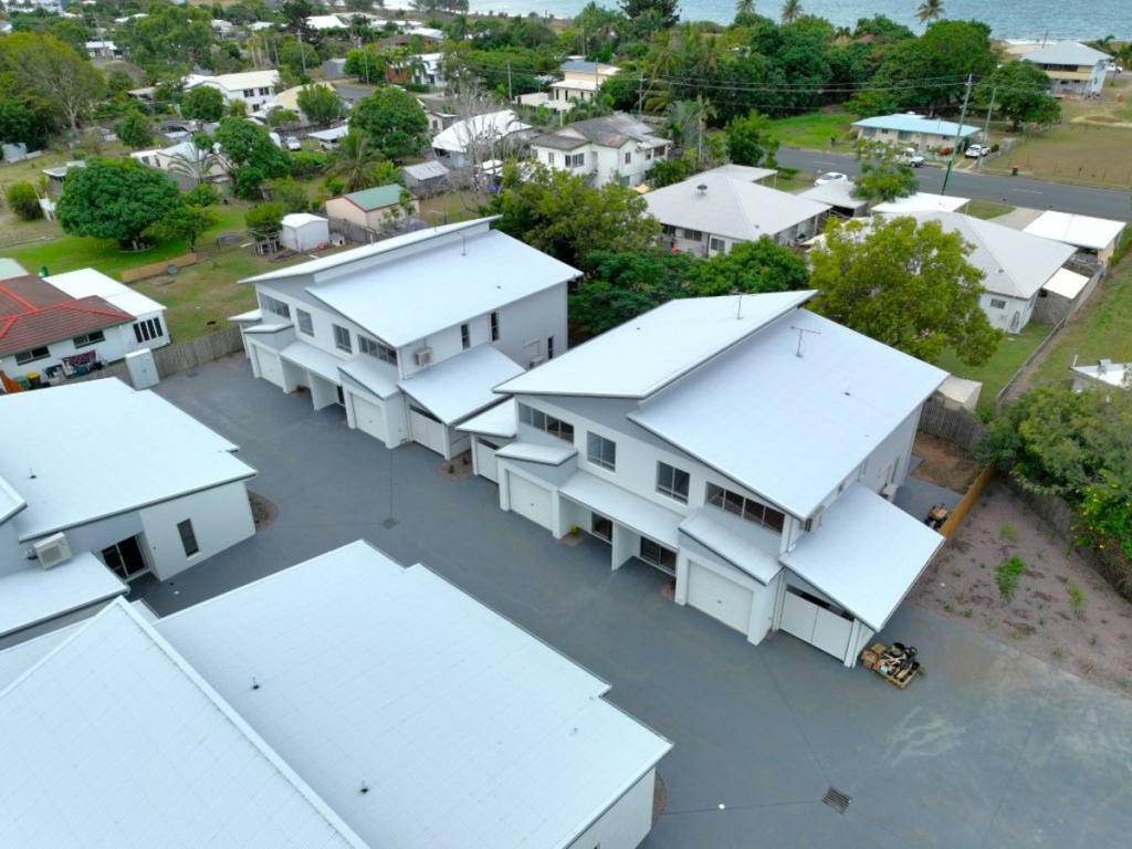 Townhouse Tracey St, Bowen, QLD 4805