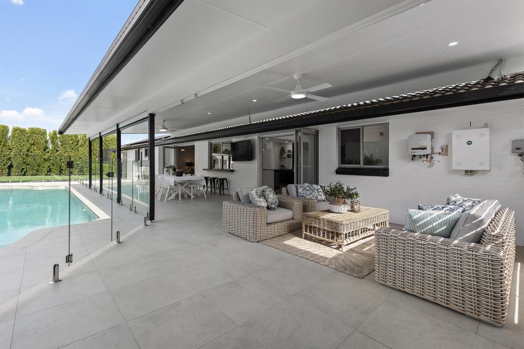 16 Flametree St, Bridgeman Downs, QLD 4035