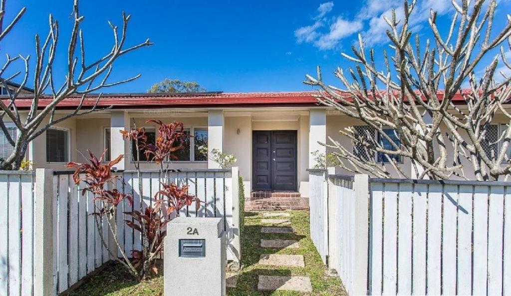 2a Daniel Ct, Scarborough, QLD 4020