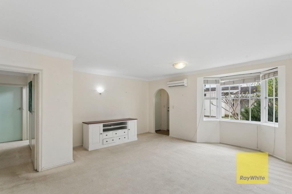 1/11 Drabble Rd, Scarborough, WA 6019