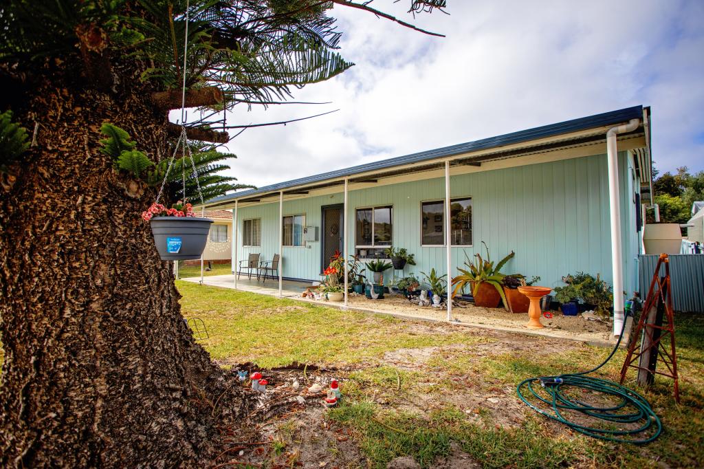 12 FLINDERS ST, HOPETOUN, WA 6348