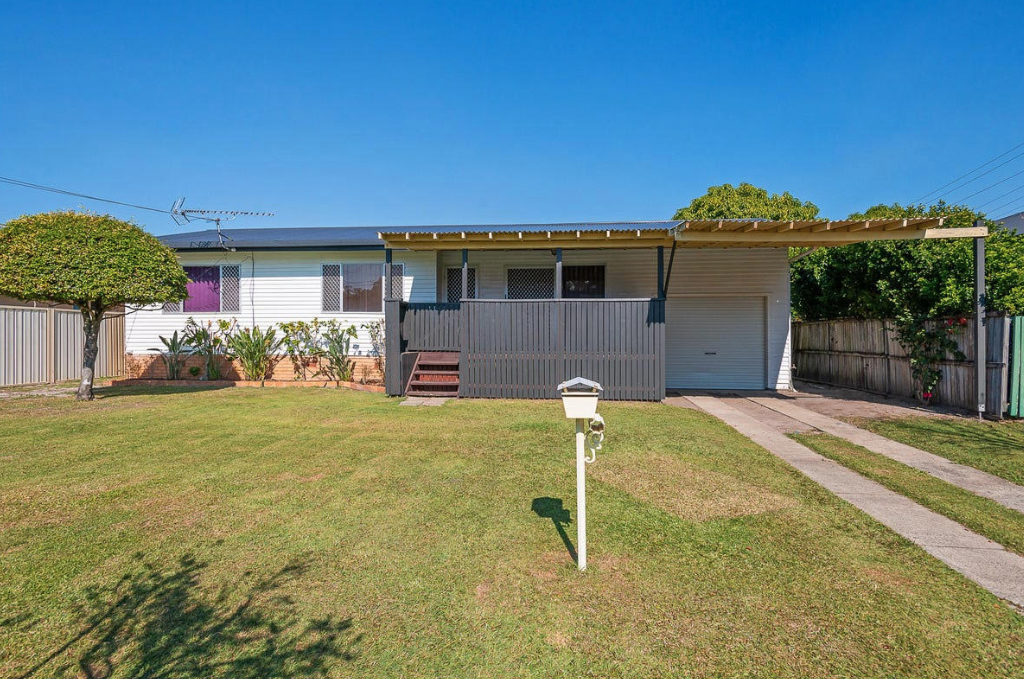 20 Saint Nicholas St, Runaway Bay, QLD 4216